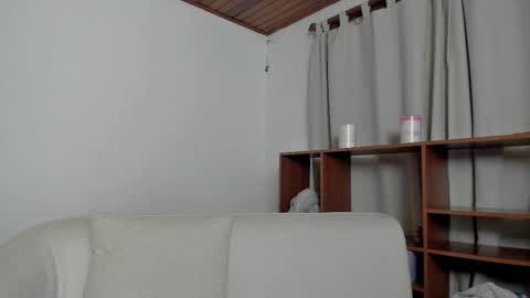 Zoe online show from March 1, 3:22 am