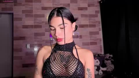 Catt online show from December 21, 9:32 pm