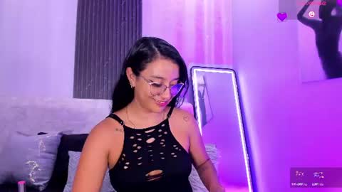 Zoe 3 online show from July 9, 6:12 pm