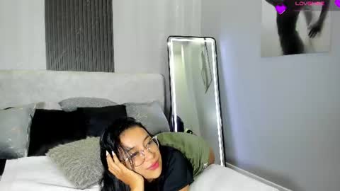 Zoe 3 online show from July 1, 11:52 am