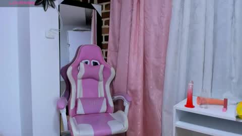 Zoe online show from November 13, 10:56 pm