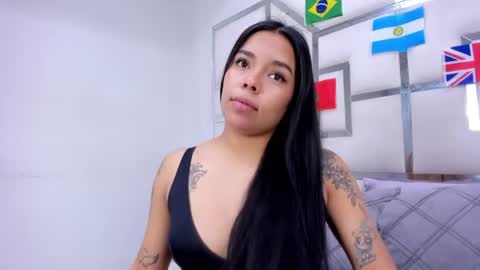 ZoeSwam online show from July 14, 11:37 am