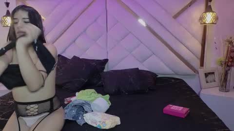 Zoe online show from February 5, 11:58 am