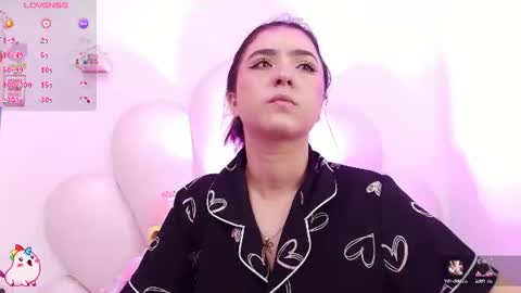 zoewillian online show from August 2, 2:46 am