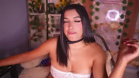zoey fox  online show from July 18, 3:41 am