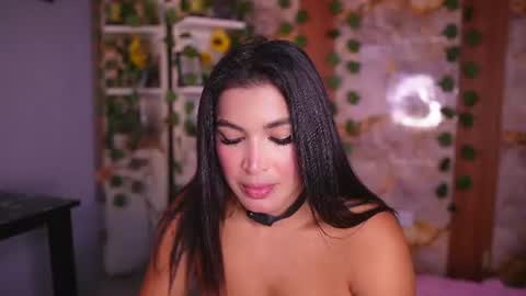 zoey fox  online show from June 29, 12:40 am