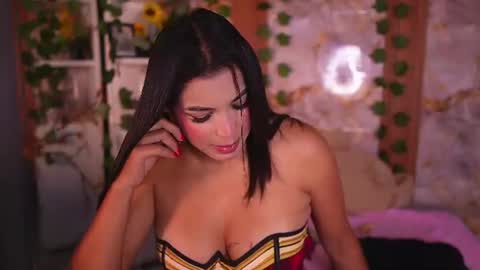 zoey fox  online show from June 17, 12:26 am