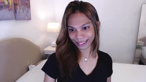 zoey online show from October 14, 4:59 am