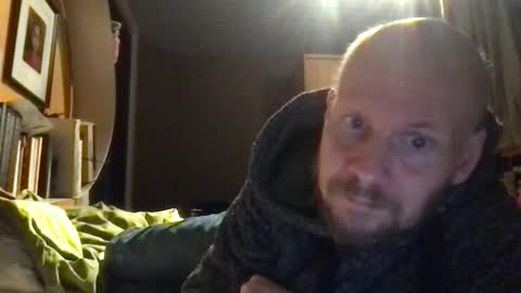 Snapshot of zolexthomas chatting on November 1, 6:51 pm zolexthomas online show from November 1, 6:51 pm