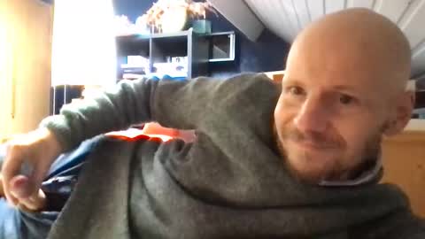 Snapshot of zolexthomas chatting on October 14, 2:09 pm zolexthomas online show from October 14, 2:09 pm