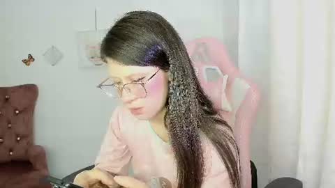 Alicie online show from June 24, 2:46 pm
