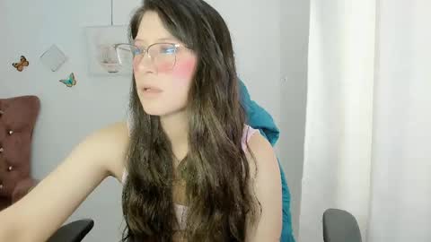 Alicie online show from April 23, 2:51 pm