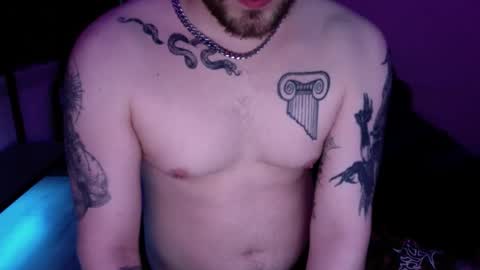 zorvello_83 online show from March 8, 10:03 pm