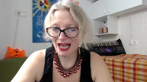 Zosya1111 online show from February 1, 1:30 pm