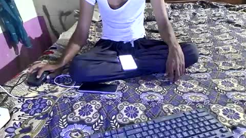 zoyakhan803 online show from July 12, 9:29 pm
