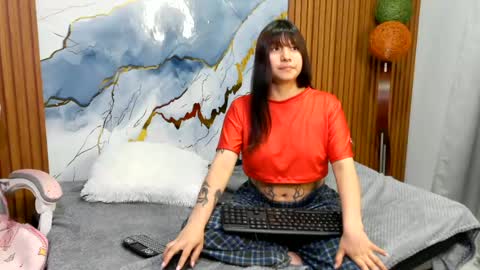 zulemapiel online show from June 29, 10:53 pm