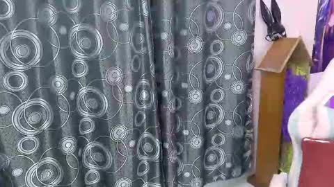 zulemapiel online show from April 23, 10:44 pm