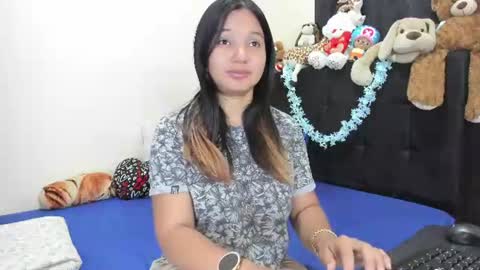 Im Zusan My schedule is from 1030pm to 430 am colombian time online show from July 11, 12:59 am