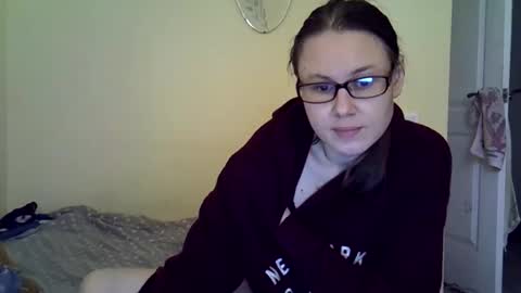 Snapshot of zyuhre chatting on September 21, 11:14 am Zyuhre online show from September 21, 11:14 am