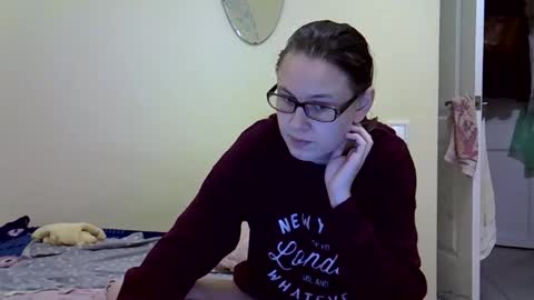Snapshot of zyuhre chatting on September 24, 1:51 pm Zyuhre online show from September 24, 1:51 pm