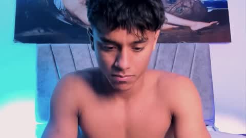 zyzz_1812 online show from October 29, 7:14 pm