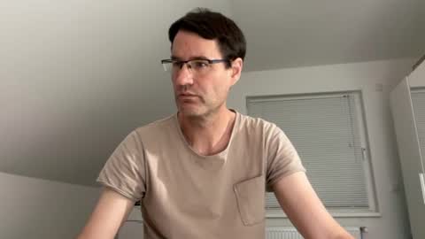 zzz123_cam online show from July 25, 2:48 pm